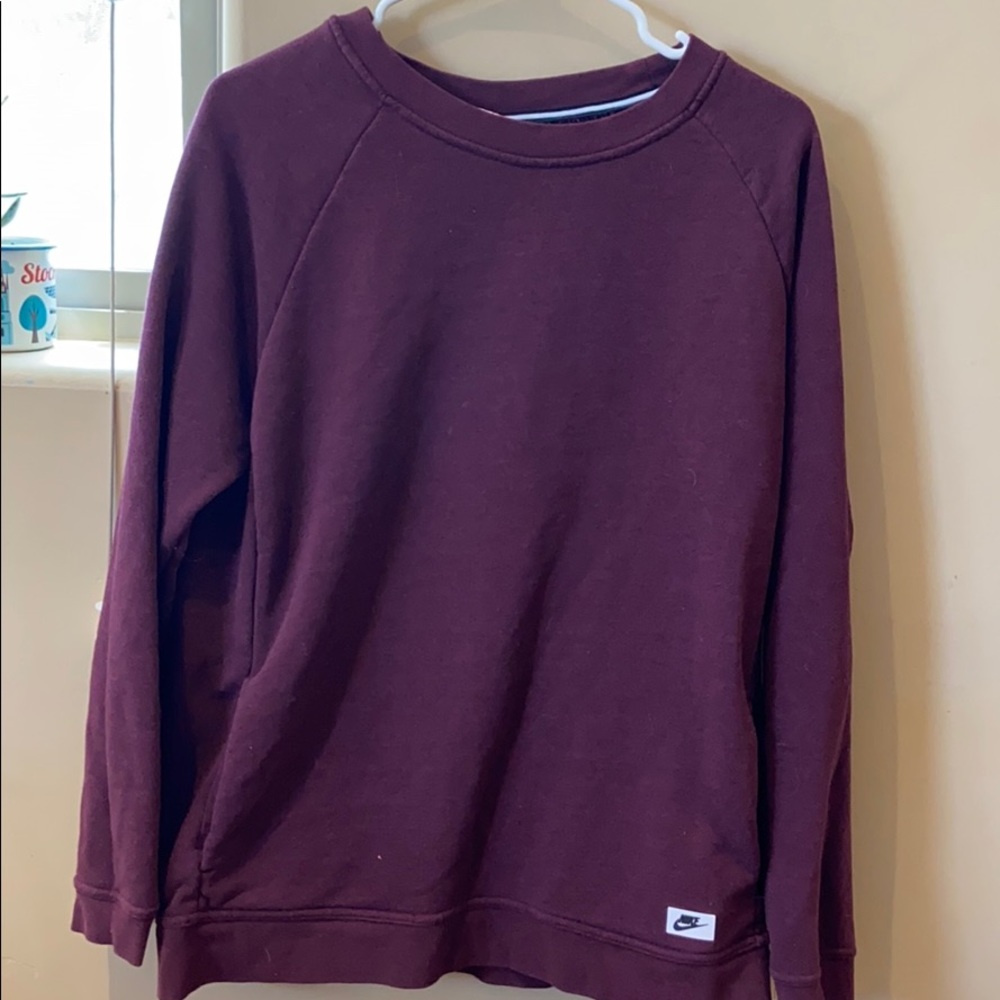 Nike cranberry crew neck